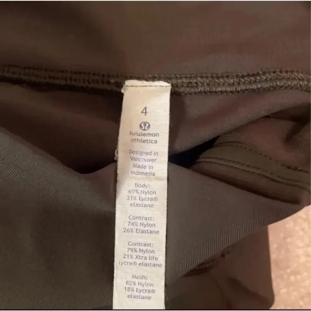 Lululemon Squad Goals Crop Dark Olive Legging Women Size 4